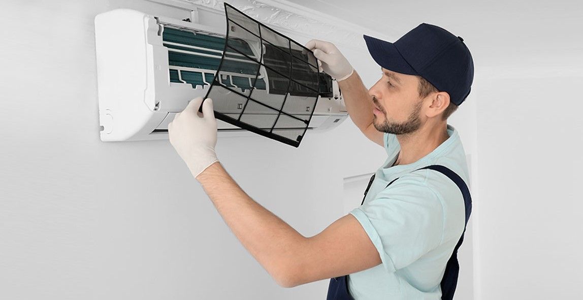 5 Consejos de mantenimiento de aire acondicionado 2 Limpiar filtros aire acondicionado